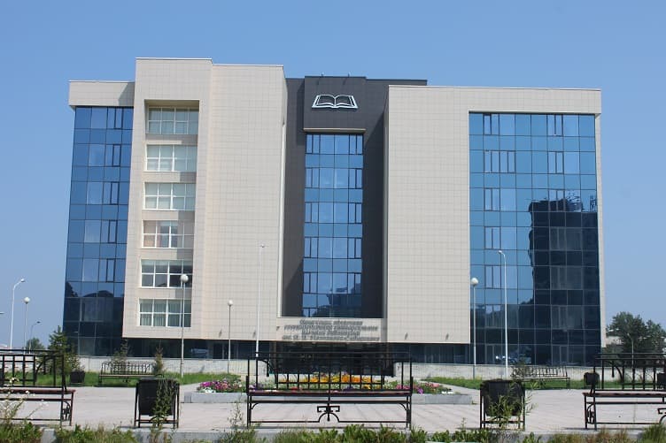 Molchanov-Sibirsky Regional Library - Image 1