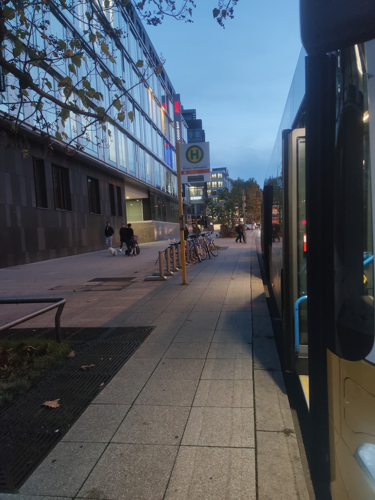 Kleiner Schlossplatz - Image 1