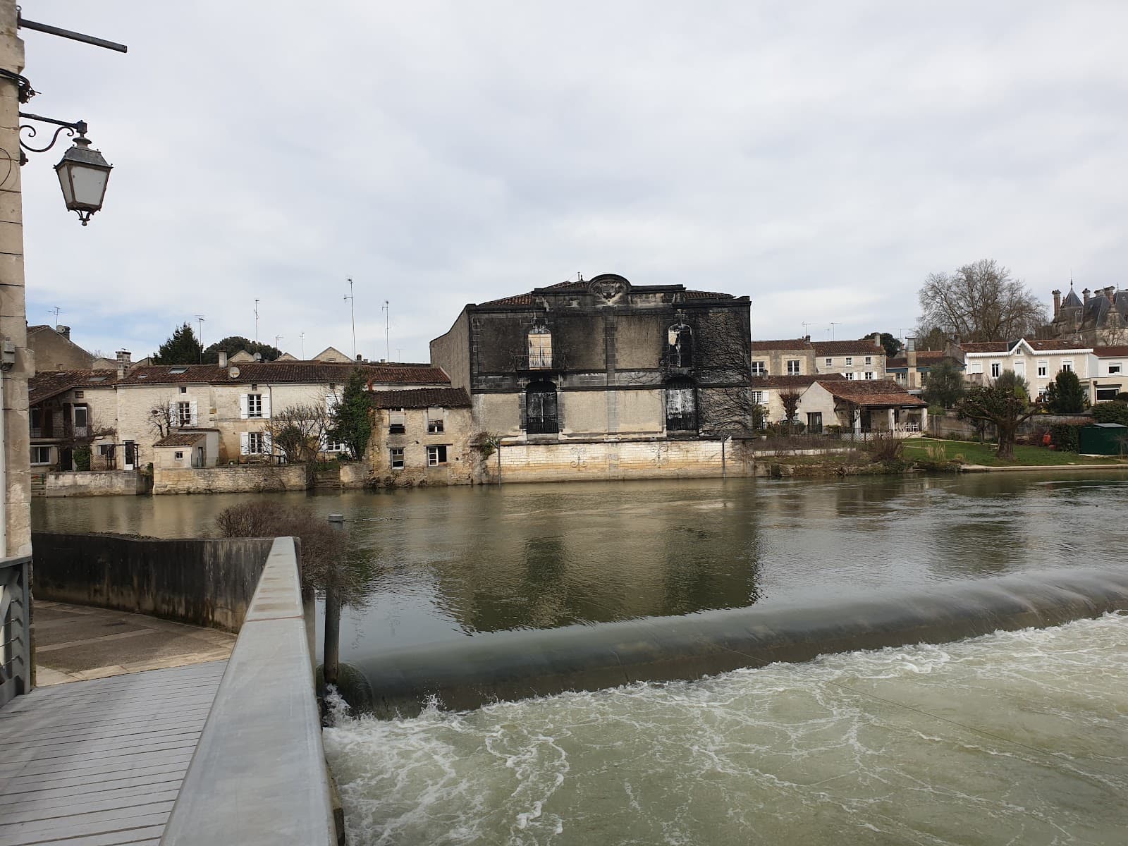 Courvoisier (Jarnac) - Image 1