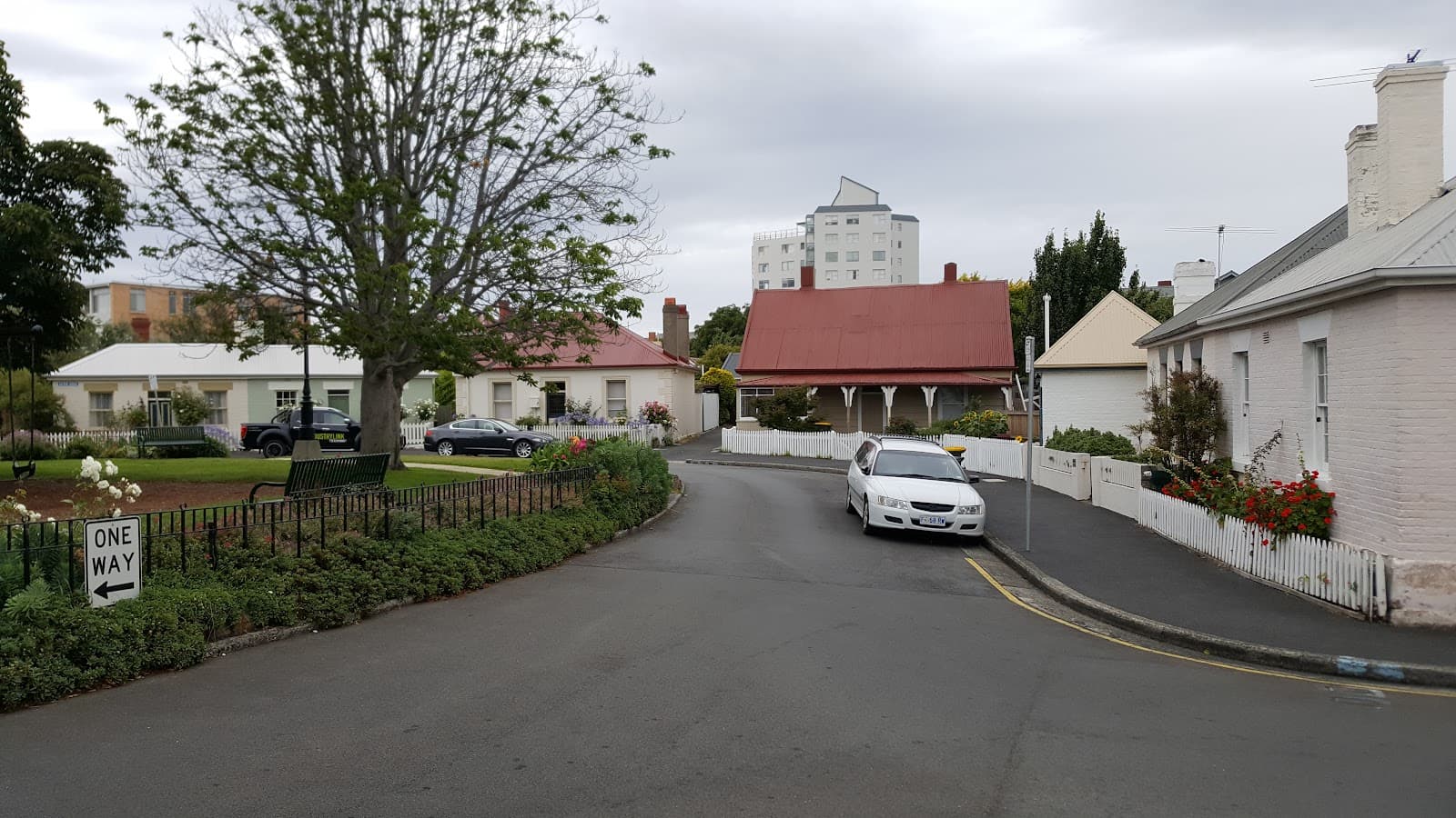 Arthur Circus - Image 1