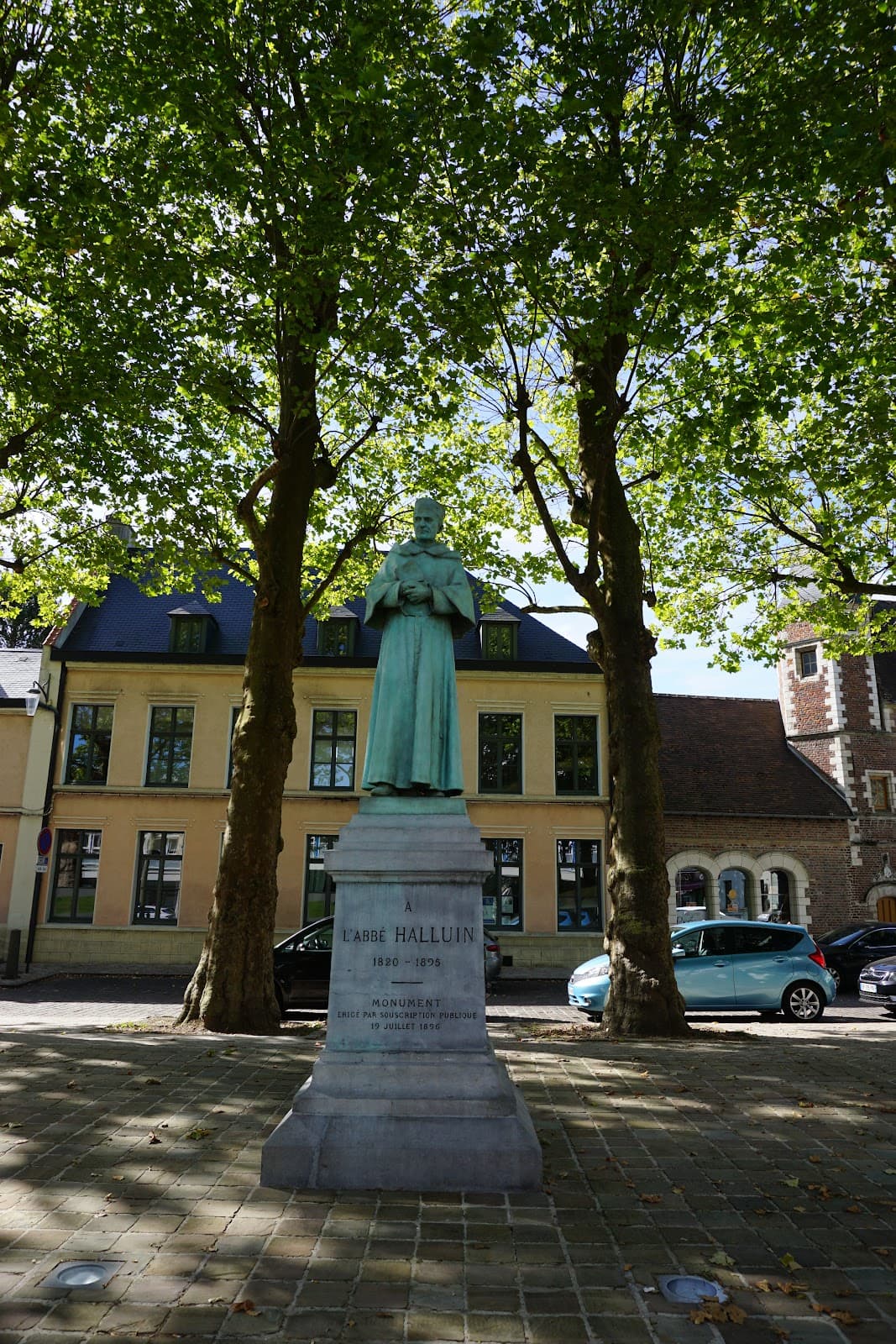 Place du Wetz d'Amain Tournai - Image 1