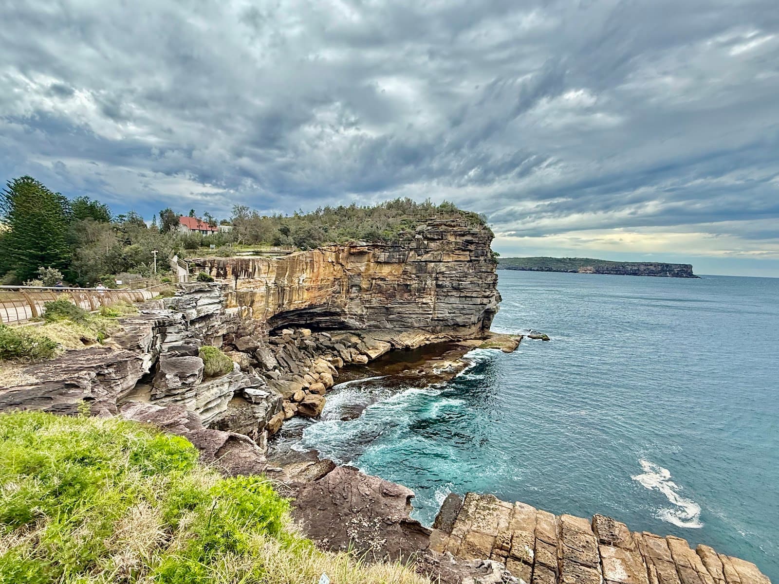 The Gap, Watsons Bay - Image 1