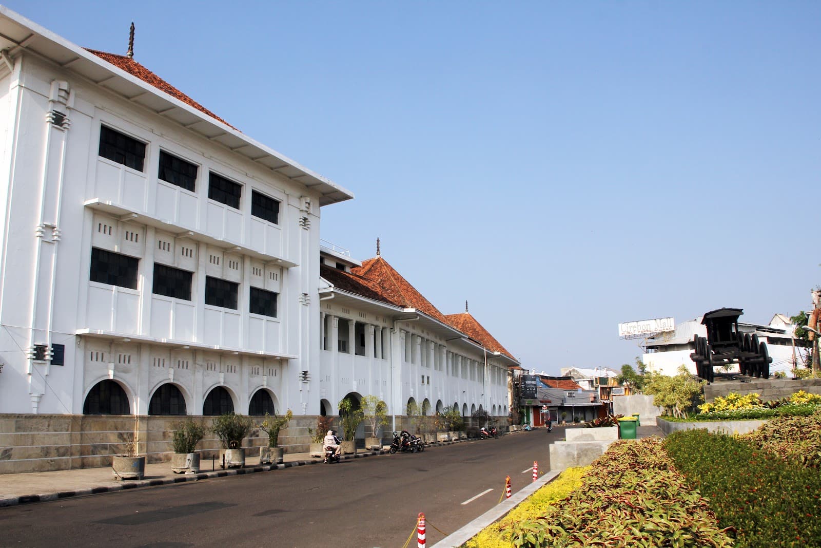 BAT Warehouse (Gedung BAT) - Image 1