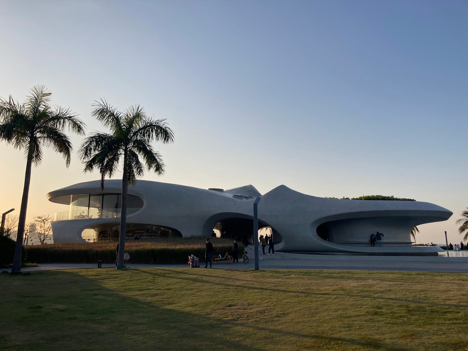 Century Park (Haikou) - Image 1