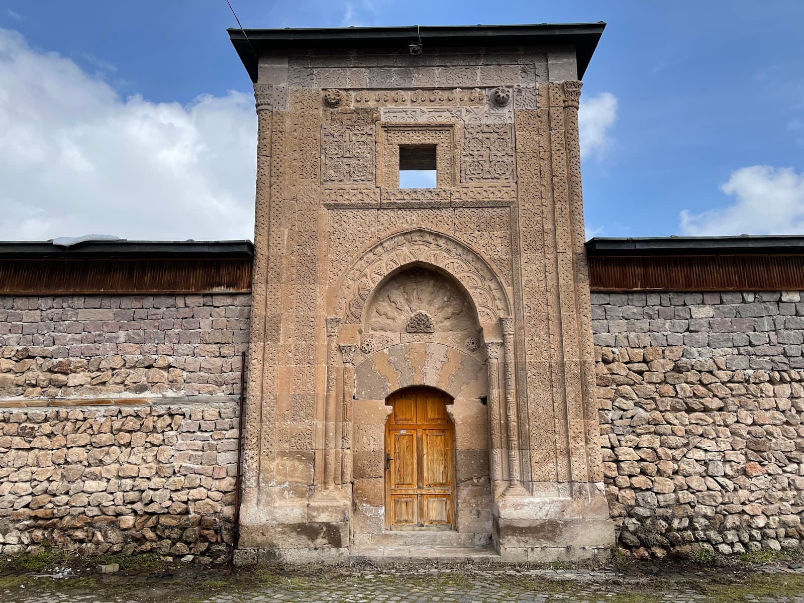 Taşkınpaşa Medrese - Image 1