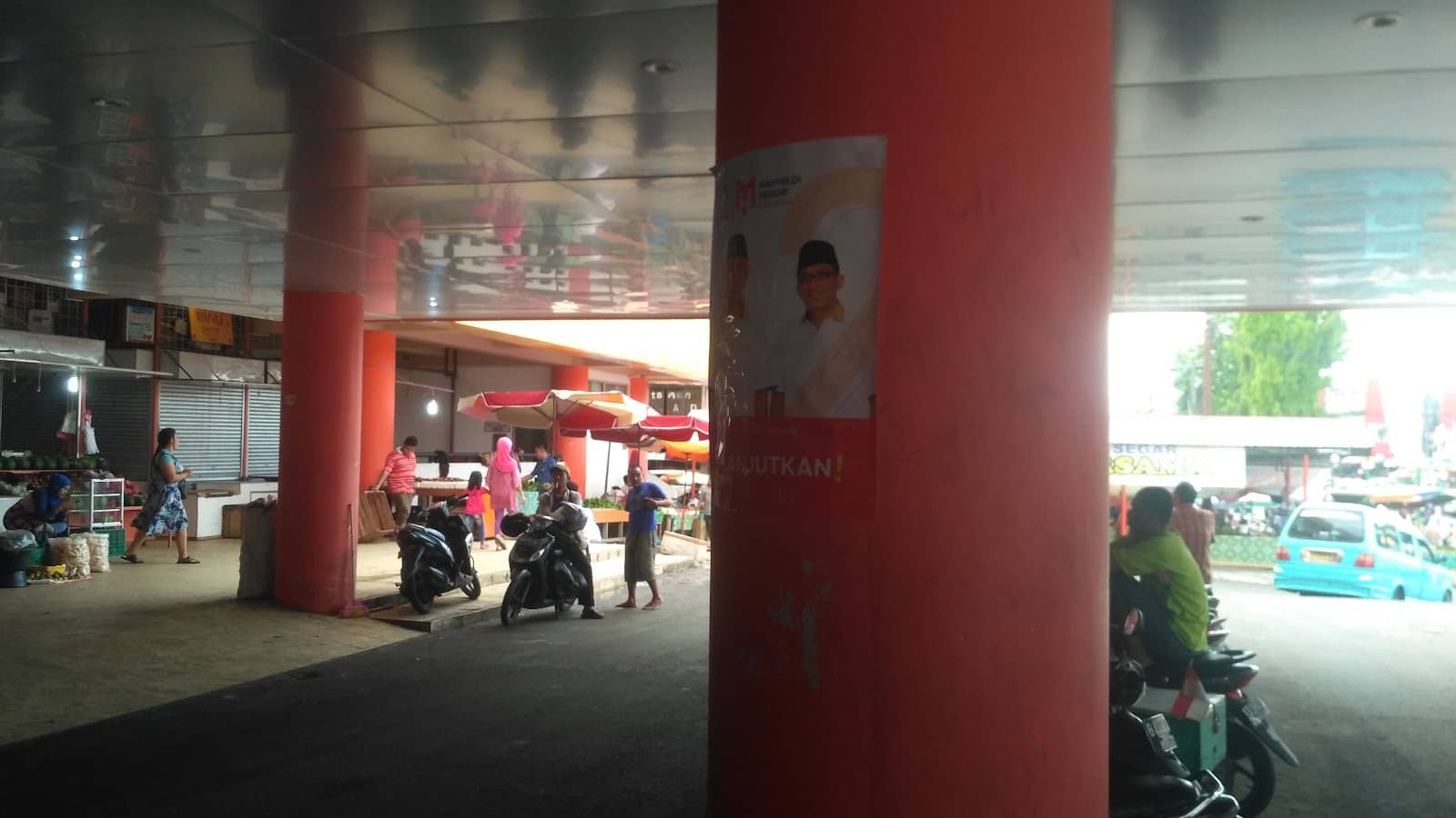 Traditional Textiles and Crafts