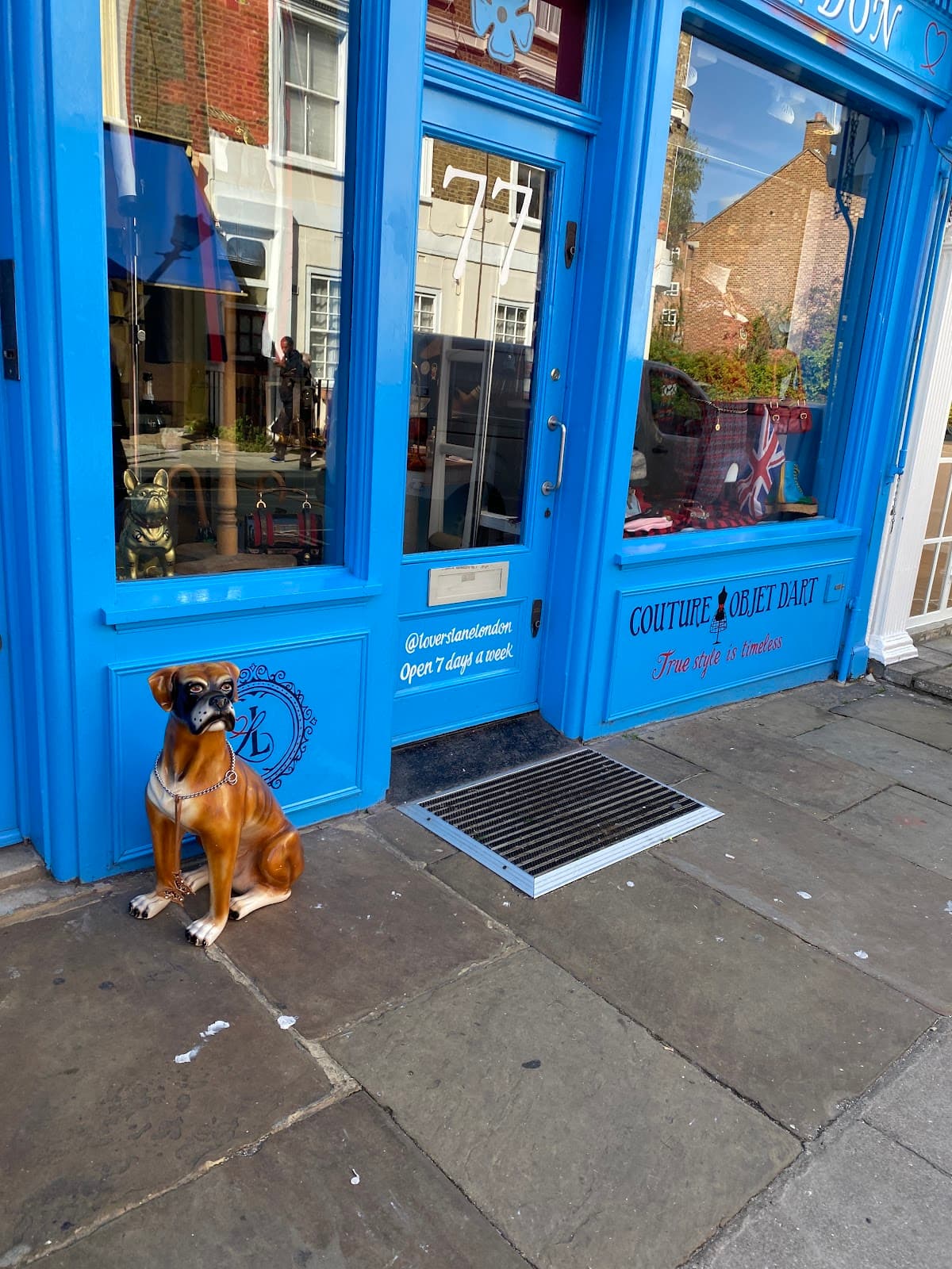 Vintage shops near Ladbroke Grove - Image 1
