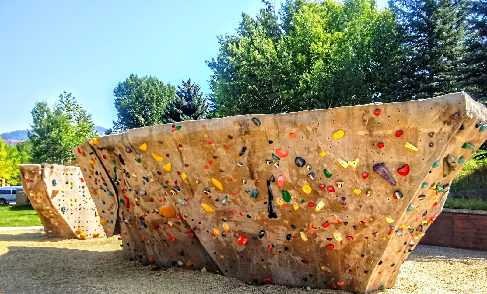 Phil Baux Park - Image 1