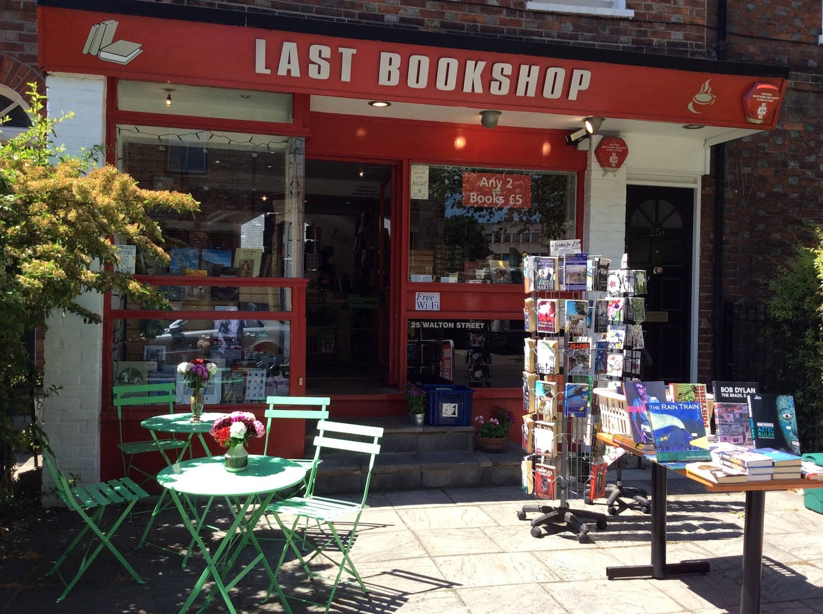 Cozy Reading Atmosphere