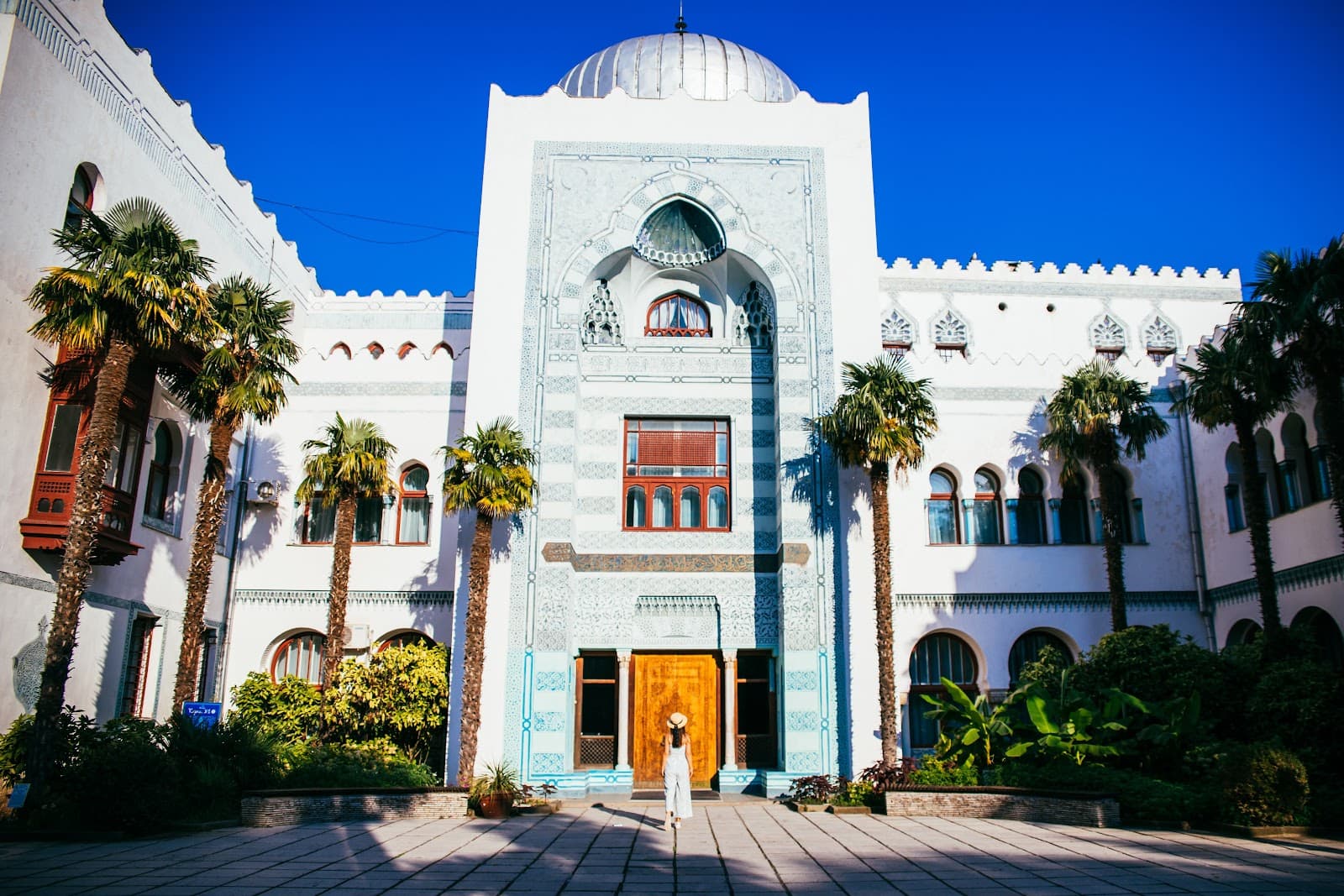Dulber Palace Crimea - Image 1