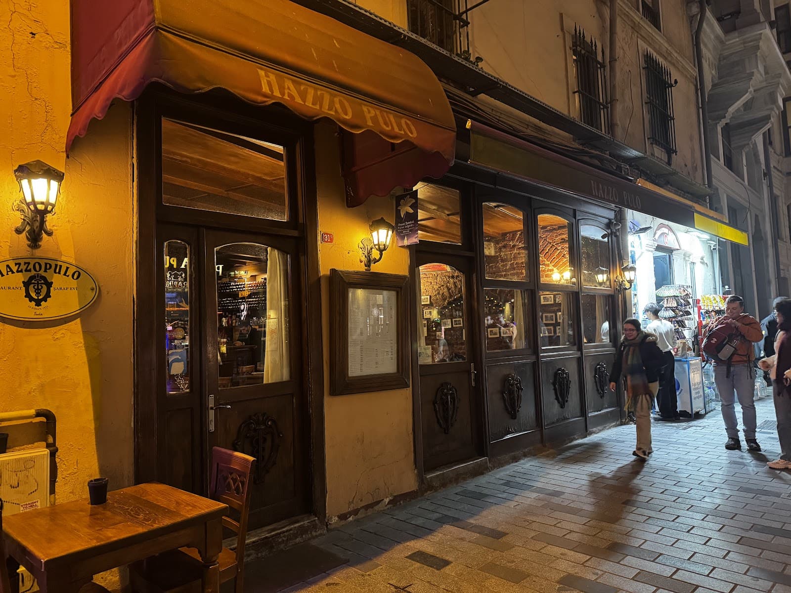 Hazzo Pulo Wine House - Image 1