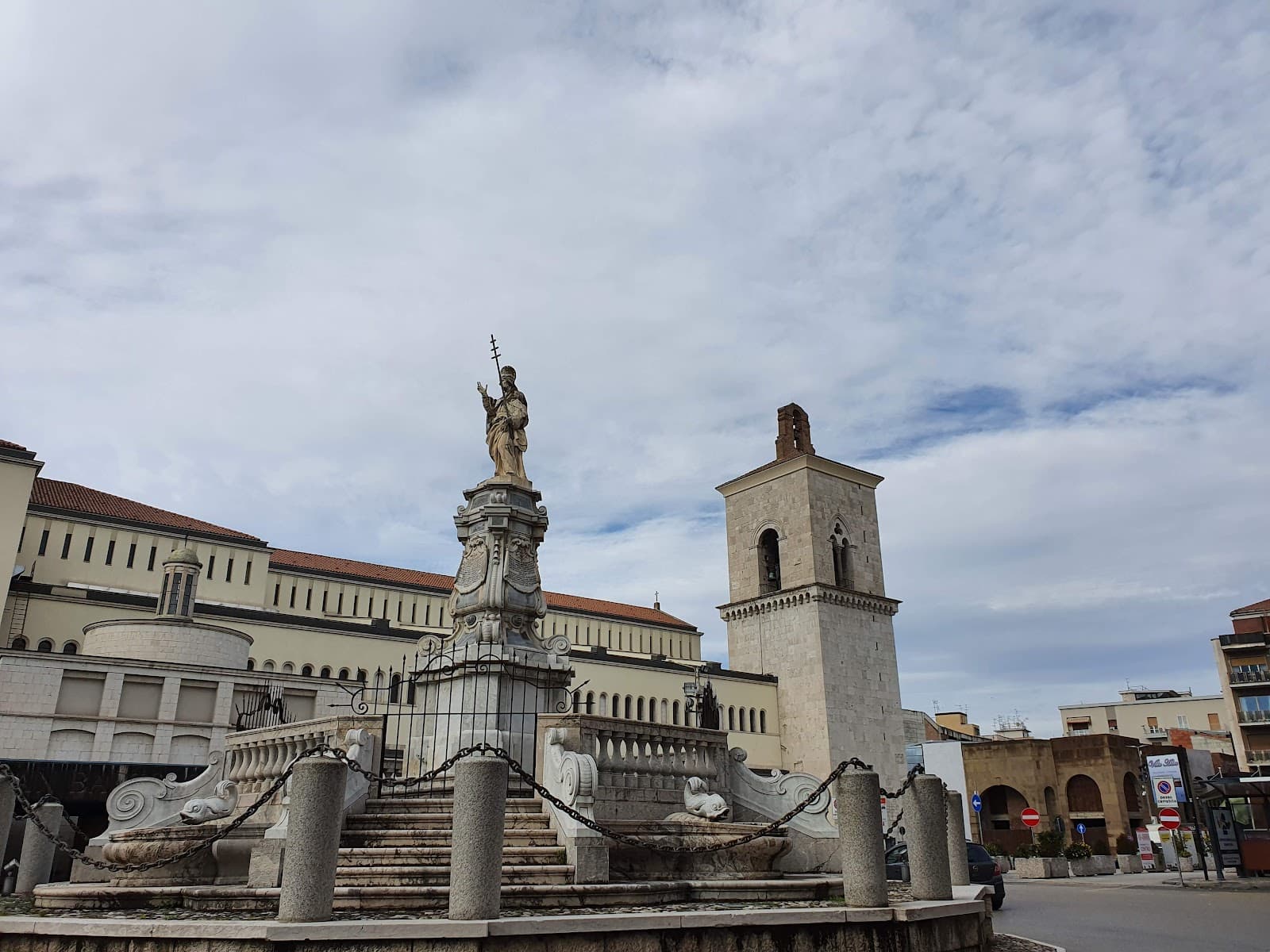 Piazza Orsini - Image 1