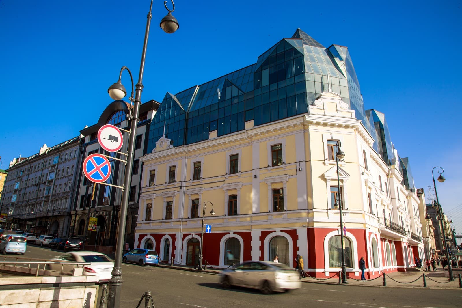 Central Market - Image 1