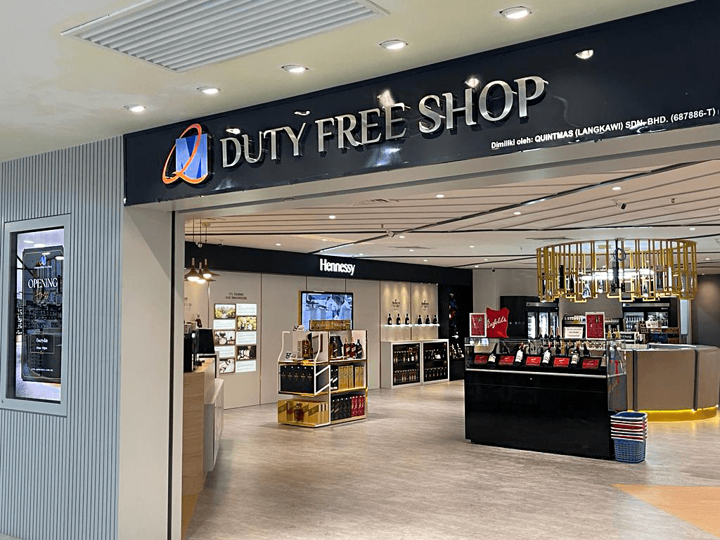 Cenang Mall Duty Free Langkawi - Image 1