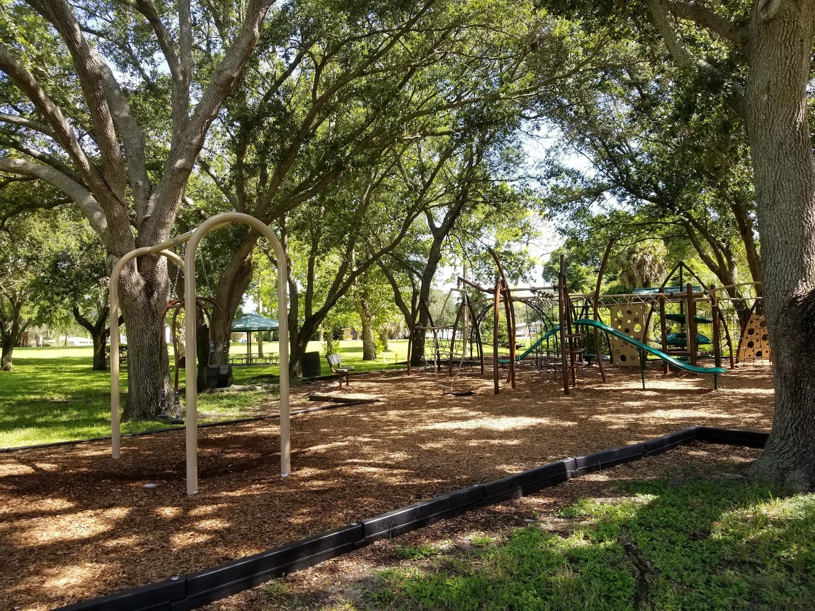 Frances Avenue Park - Image 1