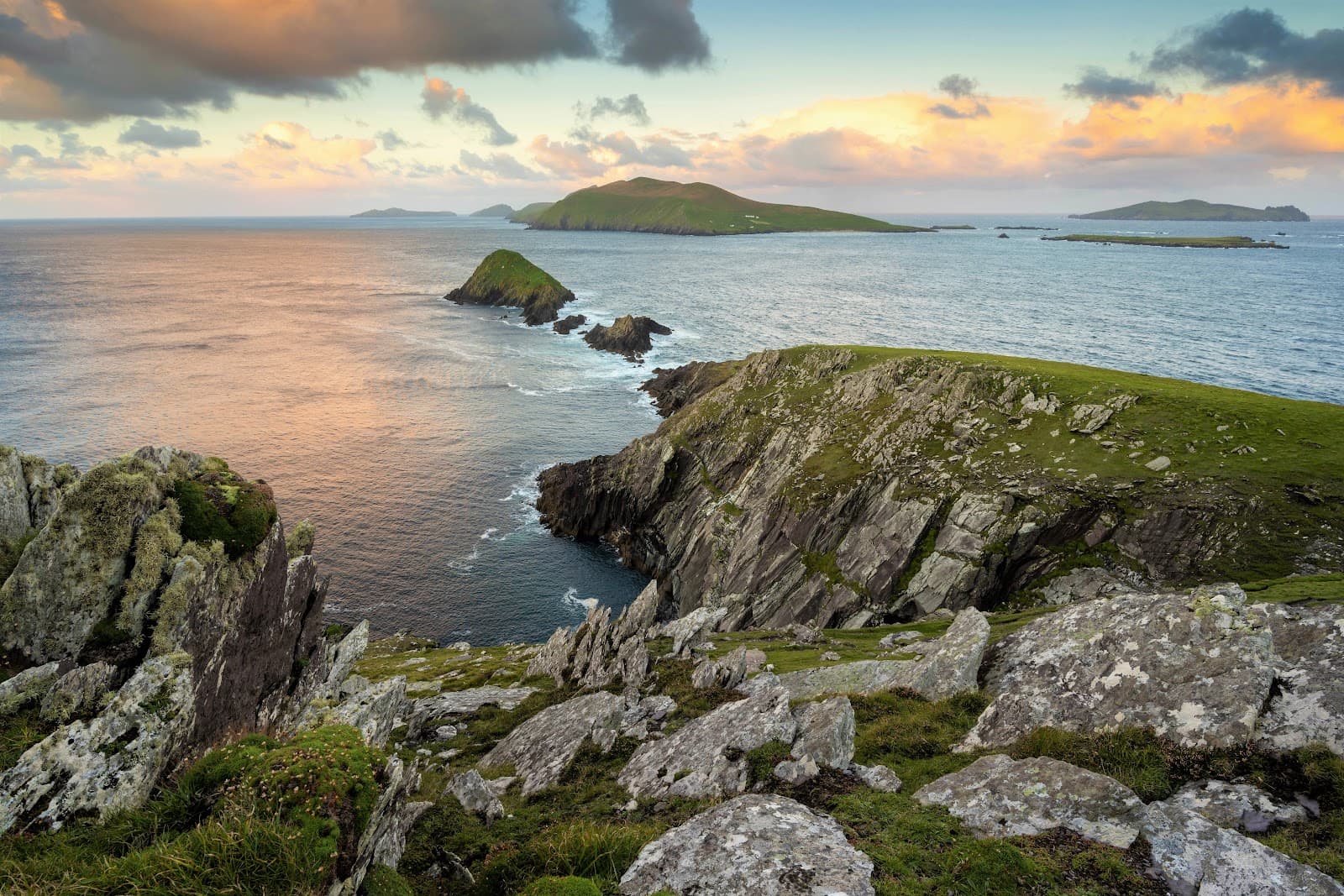 Dunmore Head - Image 1