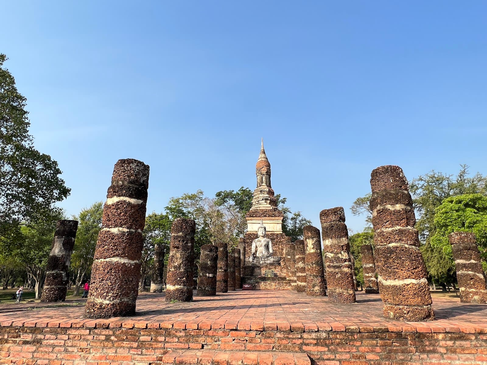 Wat Traphang Ngoen - Image 1