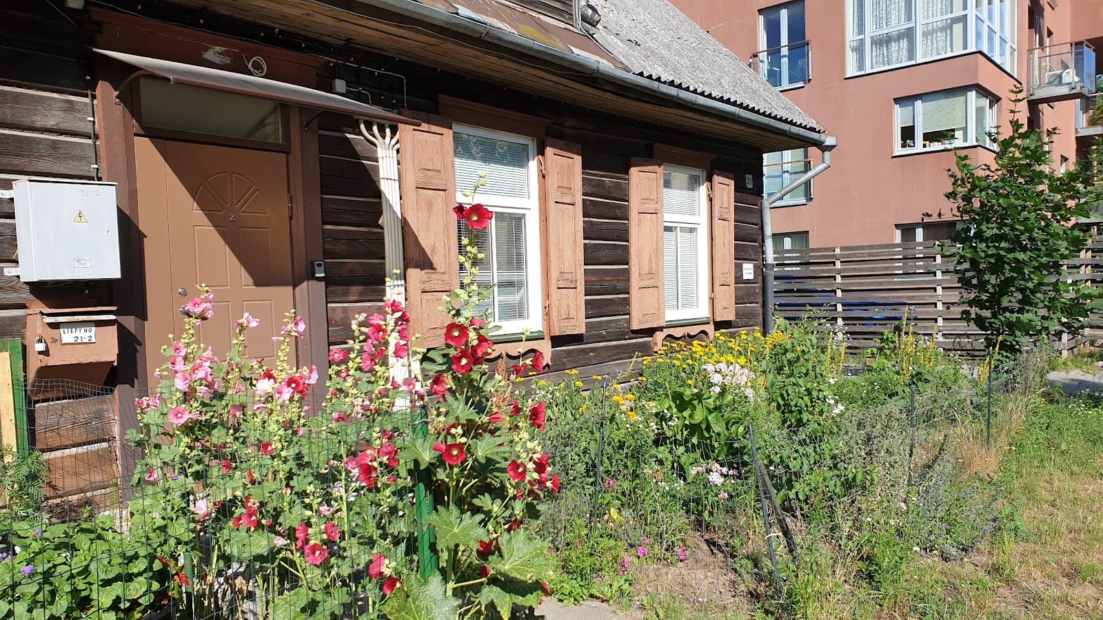 Žvėrynas wooden architecture - Image 1