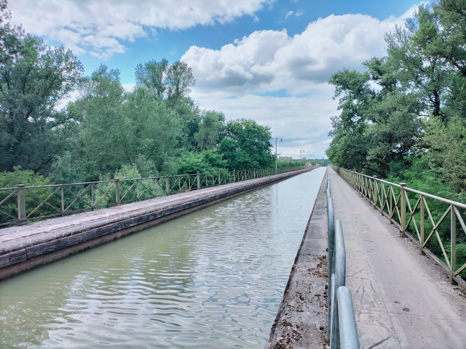 Guétin Canal Bridge - Image 1