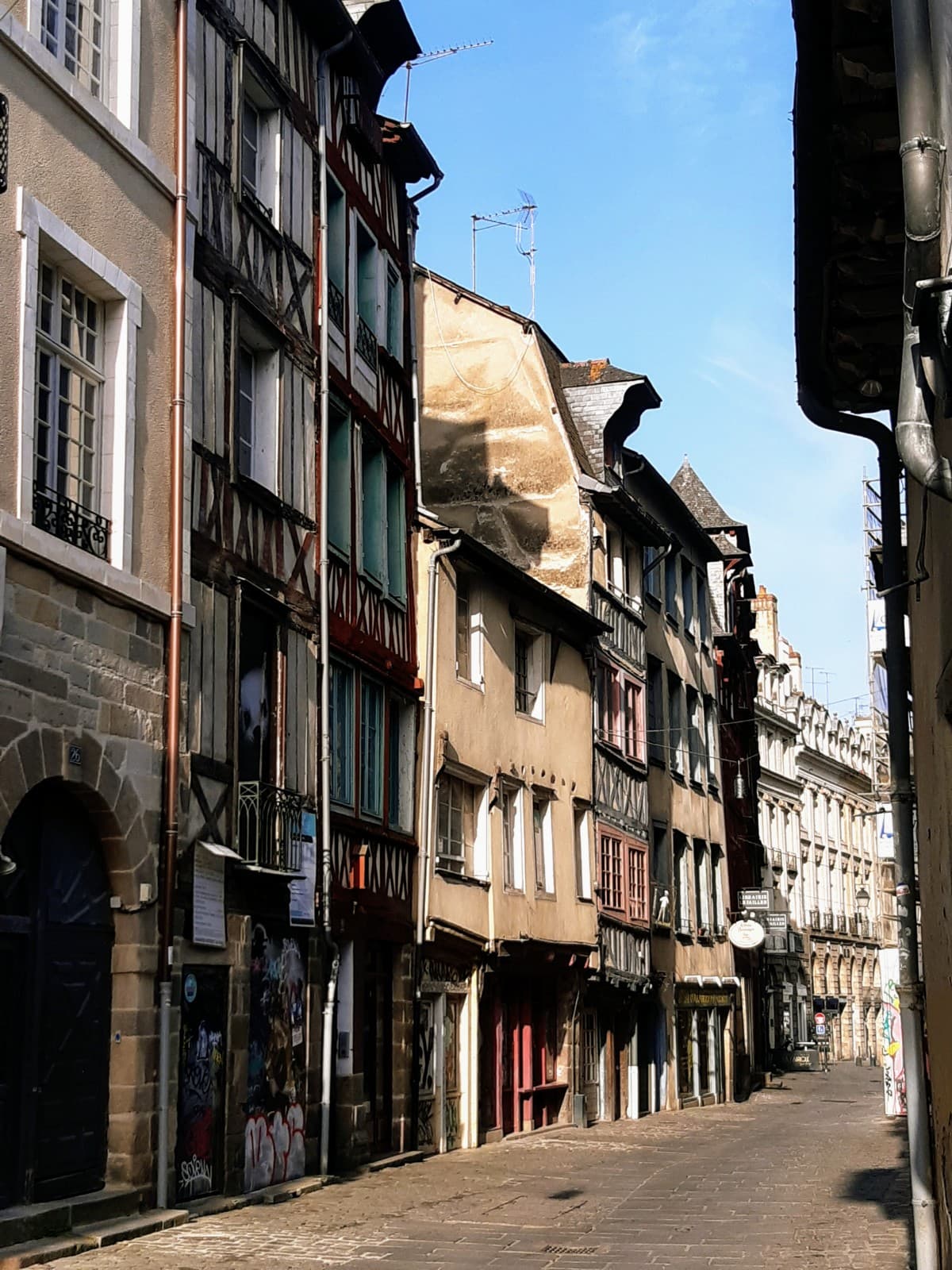 Rue Saint-Georges - Image 1