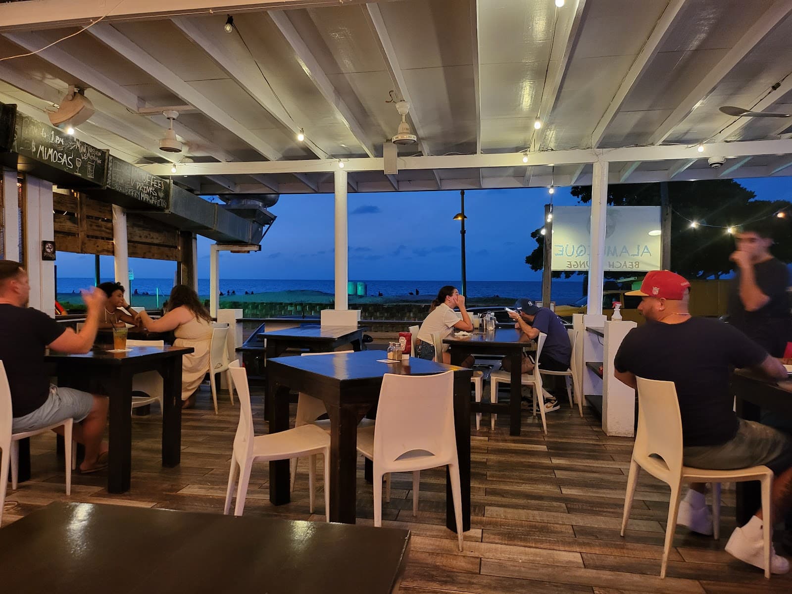 Alambique Beach - Image 1