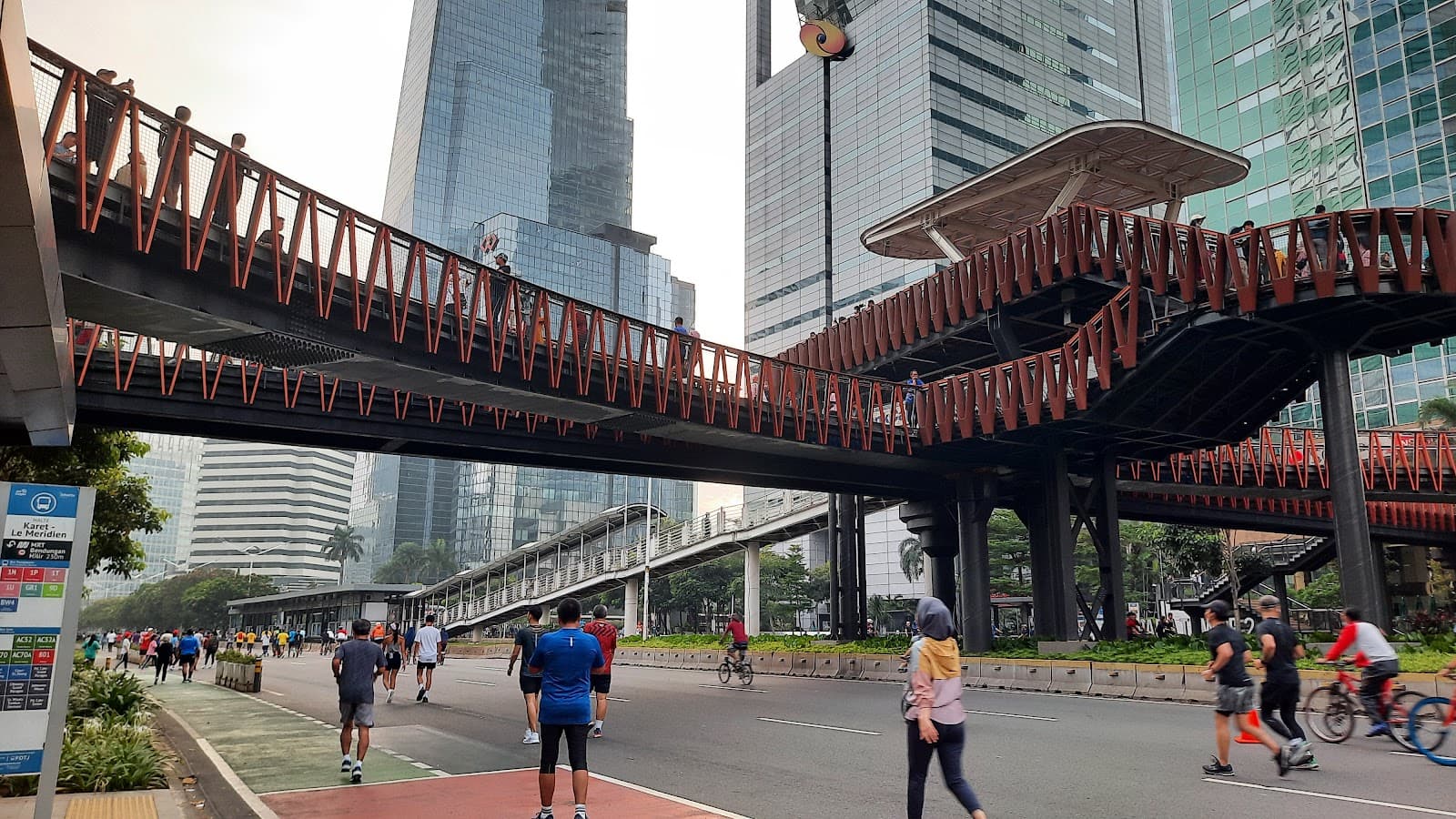 JPO Phinisi Bridge - Image 1