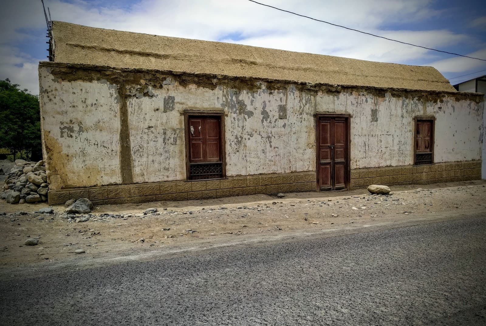 Calana - Image 1