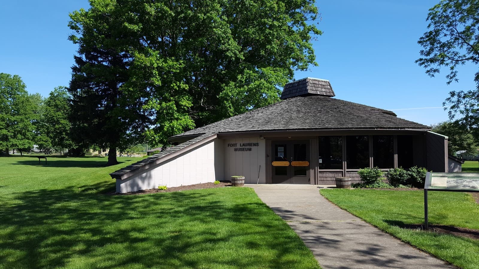 Fort Laurens Museum - Image 1