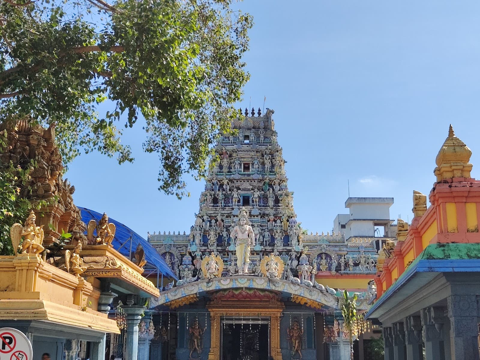 New Kathiresan Kovil Bambalapitiya - Image 1