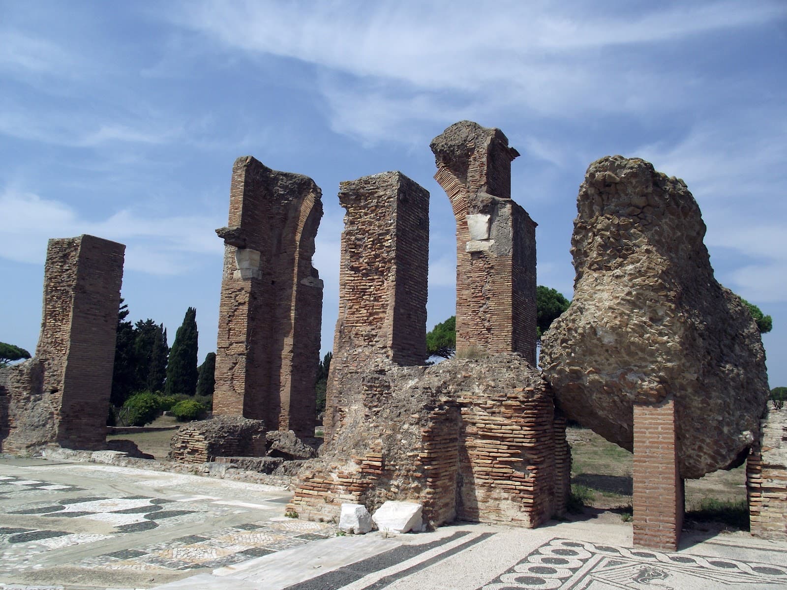 Baths of Porta Marina - Image 1