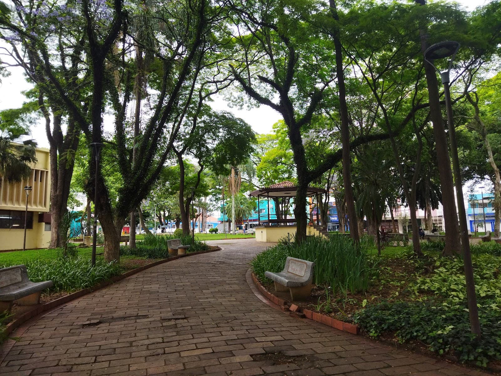 Praça Getúlio Vargas Guarulhos - Image 1