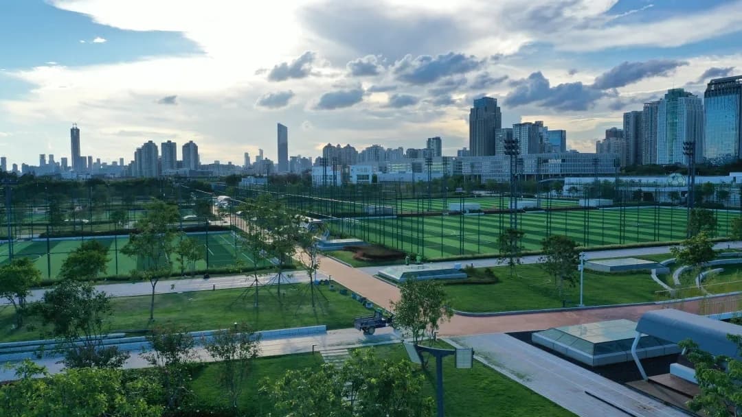 Futian CBD - Image 1