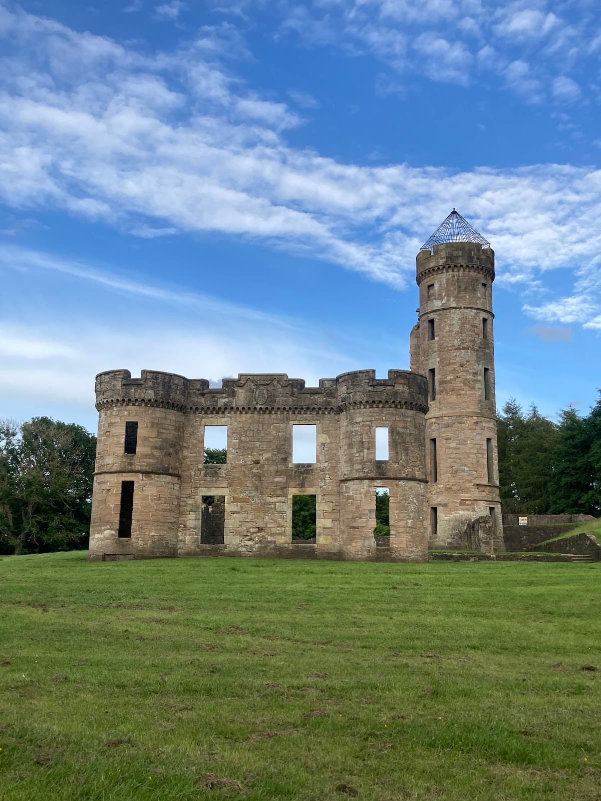 Eglinton Castle Ruins - Image 1