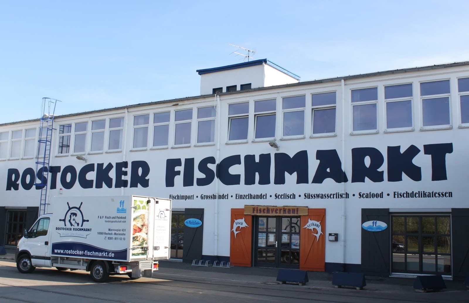 Warnemünde Fish Market - Image 1