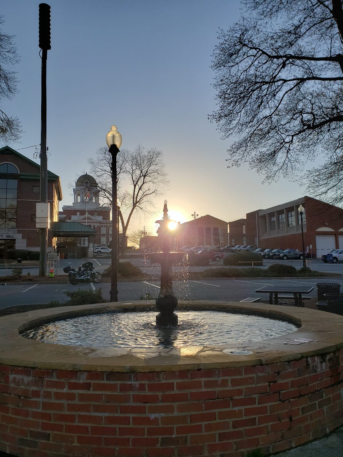 Downtown Cartersville Historic District - Image 1