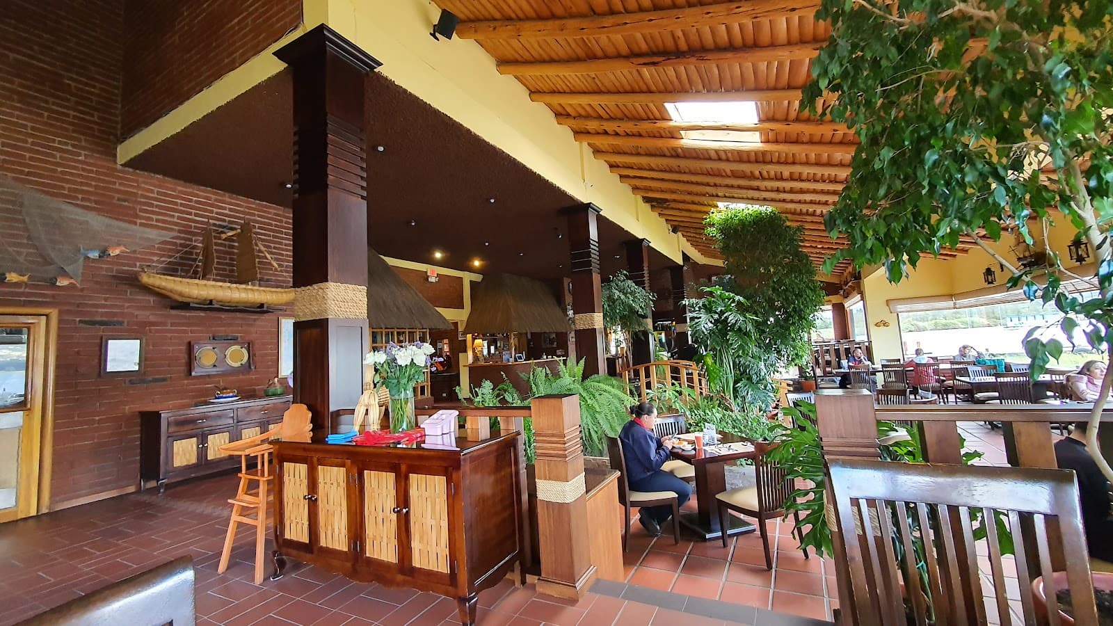 Mirador Lago San Pablo - Image 1