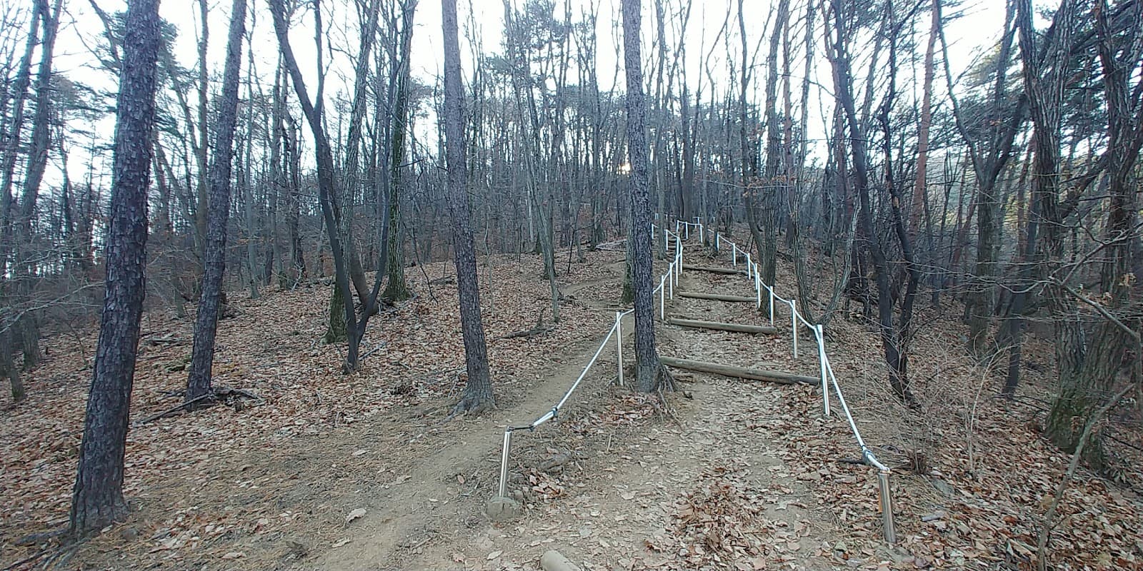Yumyeongsan (Mt. Yumyeong) - Image 1