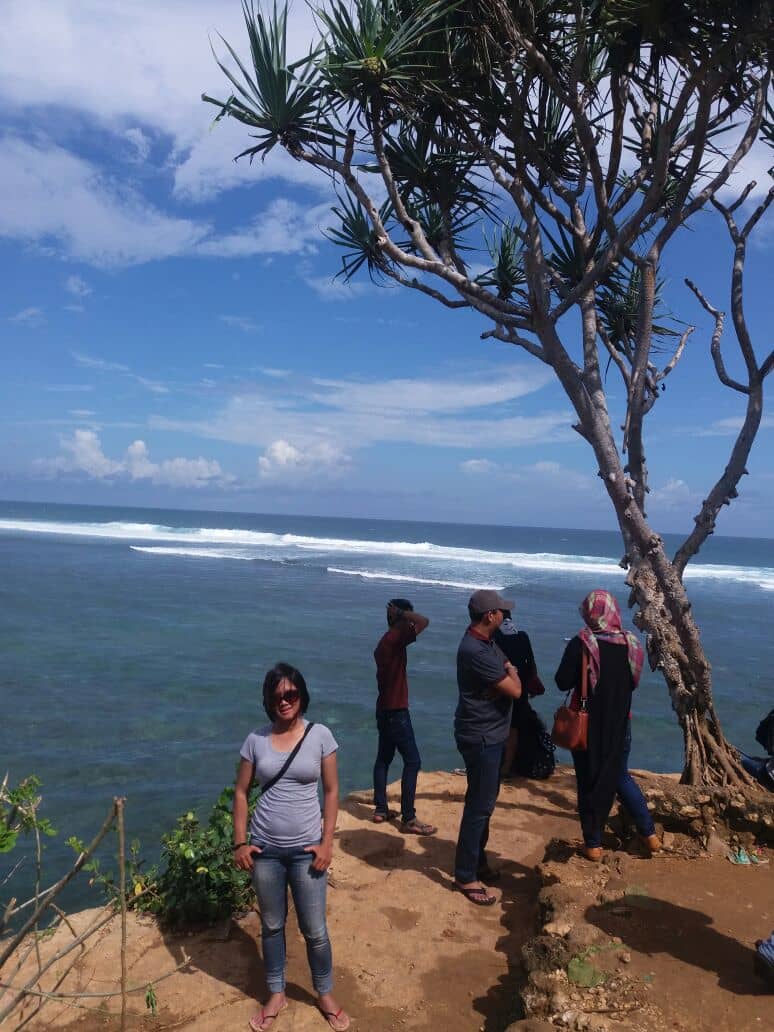 Bingin Beach