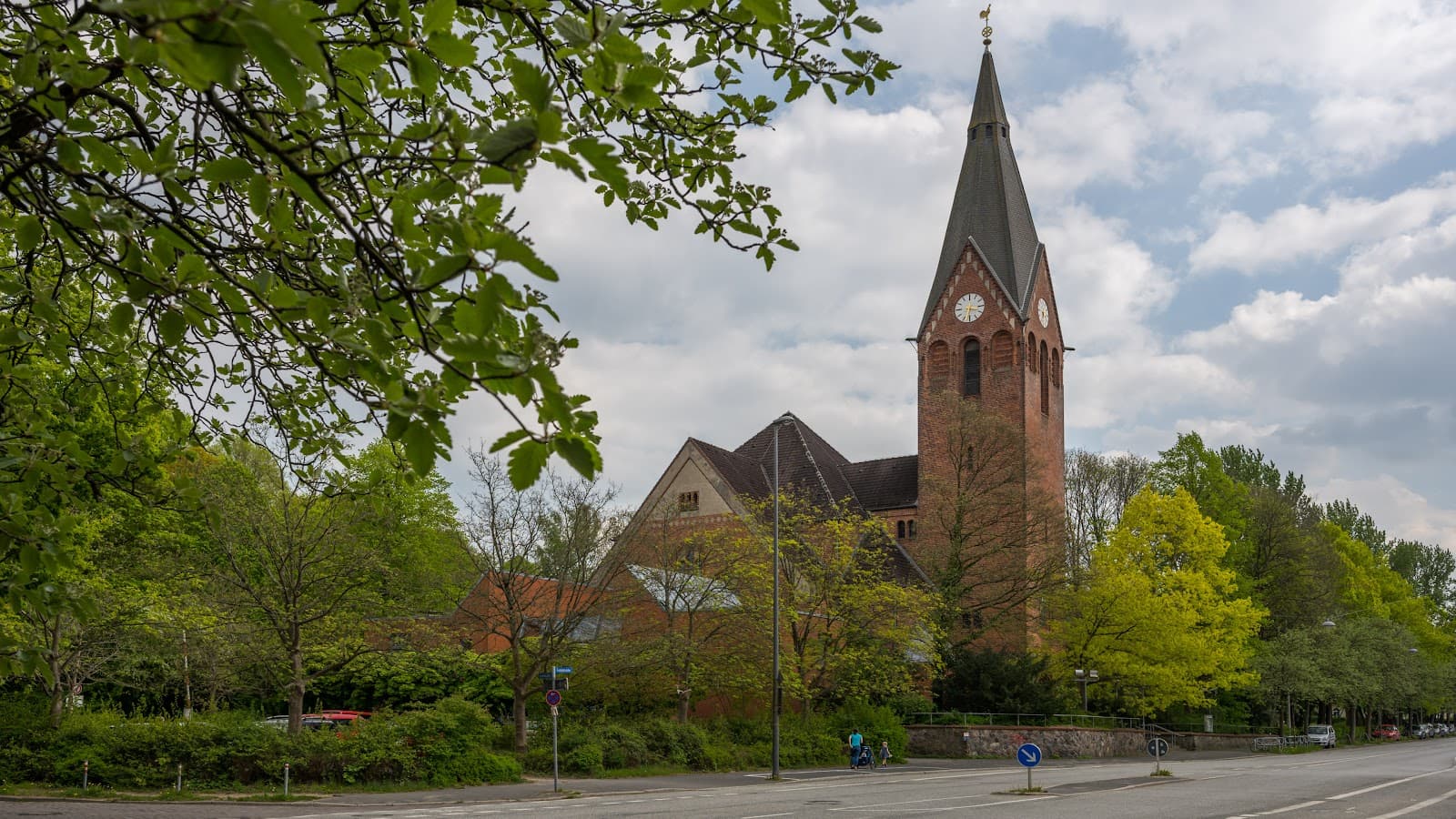 St. Heinrich Church - Image 1