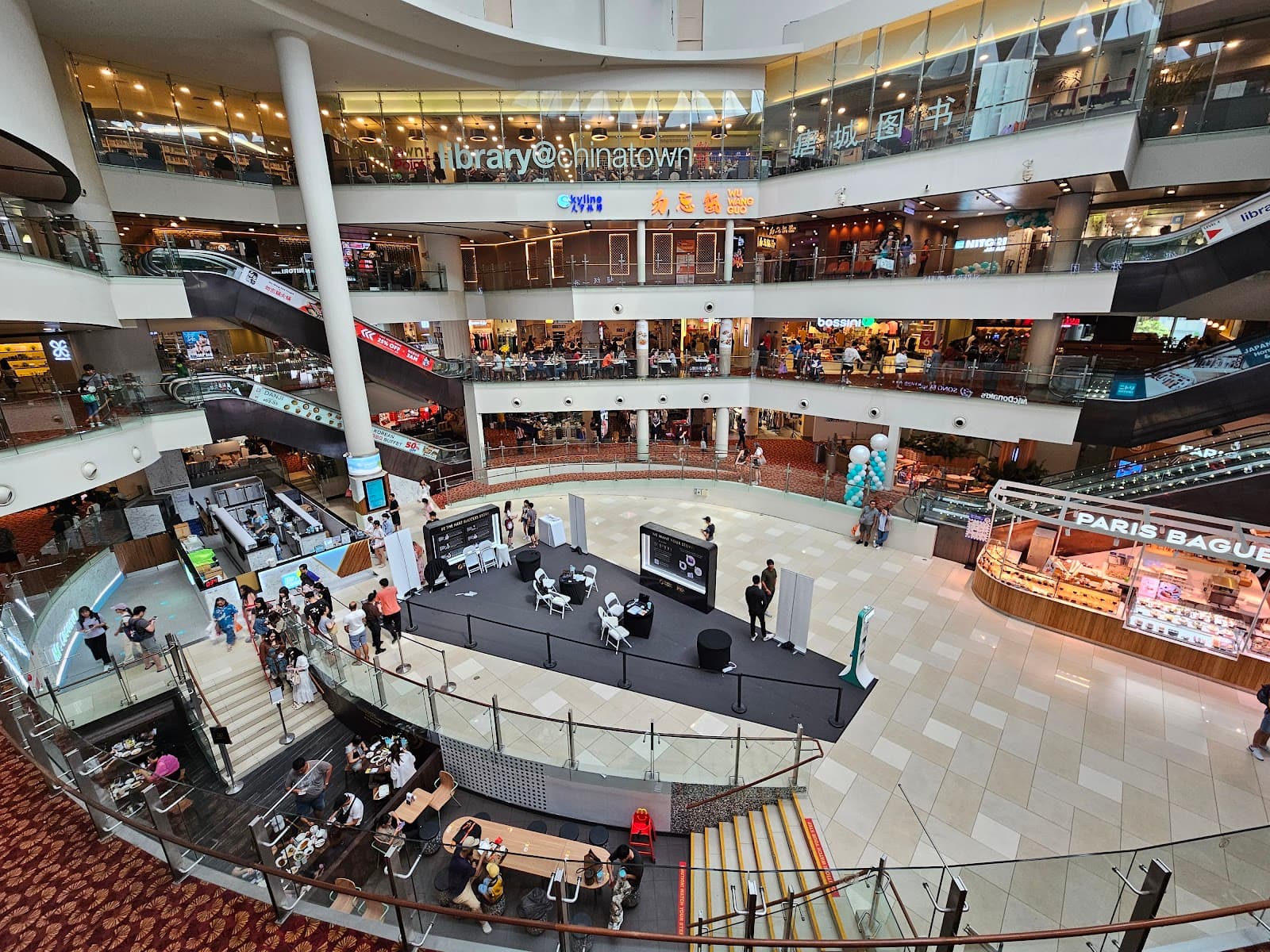 Chinatown Library - Image 1