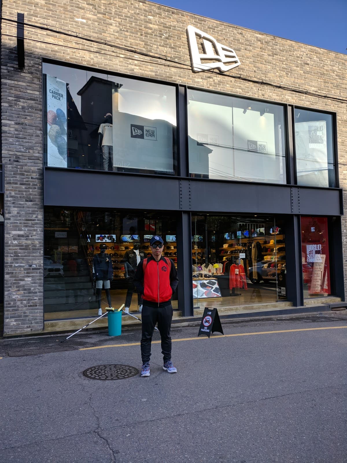 Era Boutique - Image 1