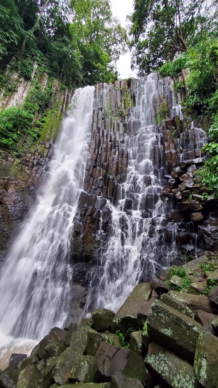 Los Tercios Waterfall - Image 1