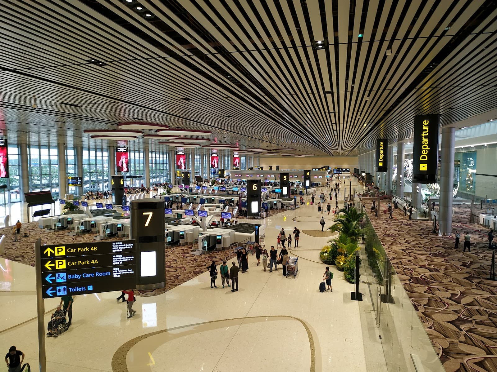 Changi Airport Terminal 4 - Image 1