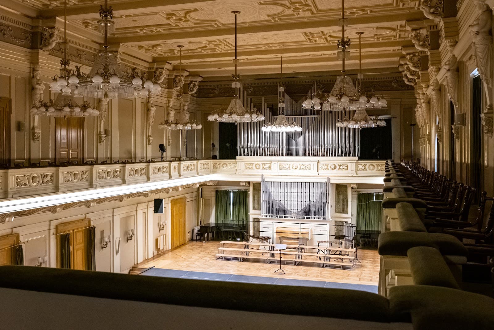 Besední dům - Image 1