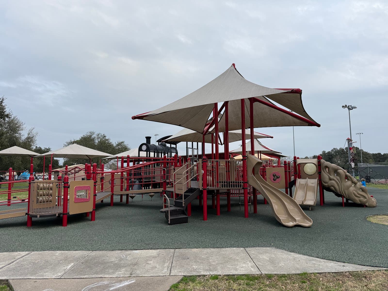 Katy City Park & Play Station - Image 1