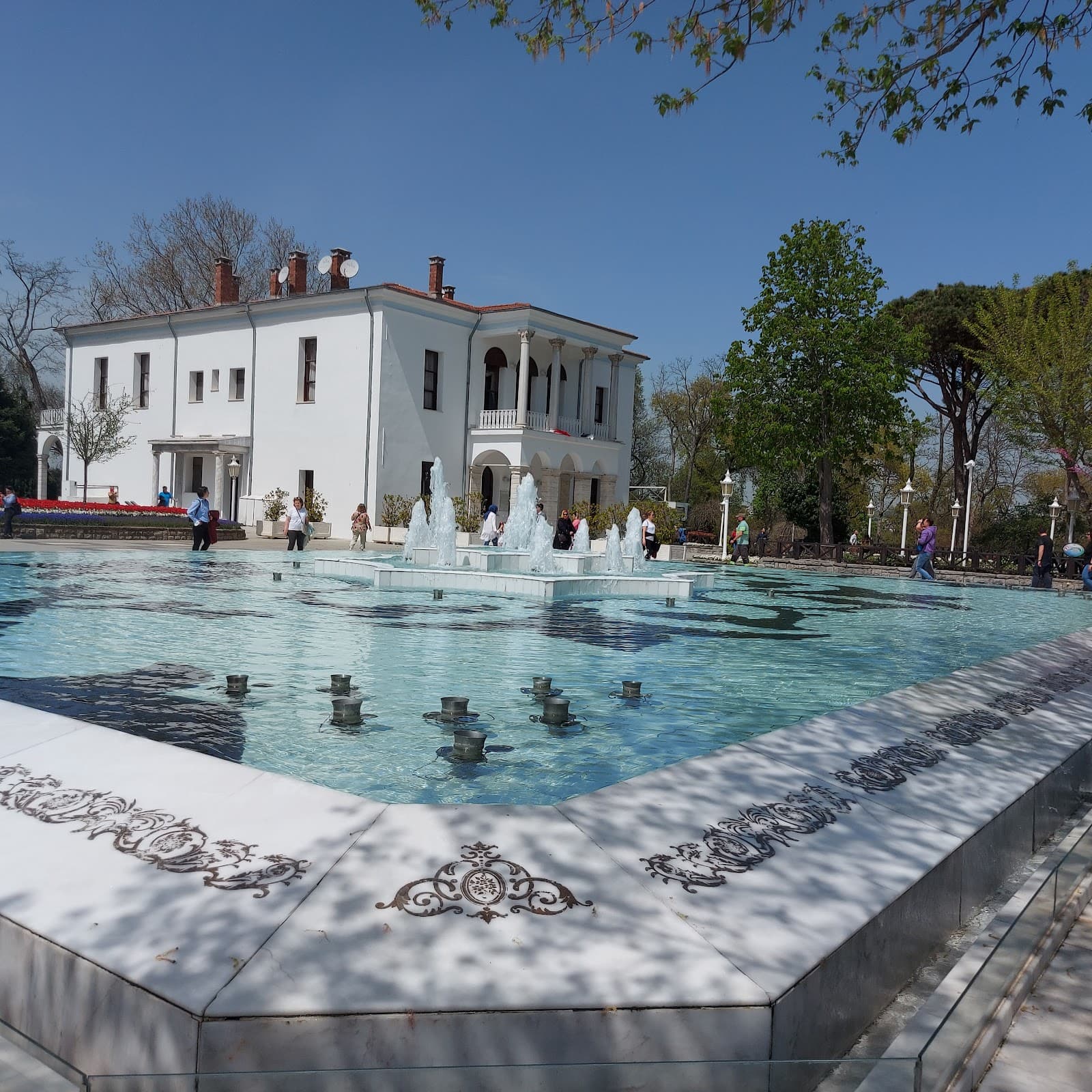 Emirgan, Istanbul - Image 1