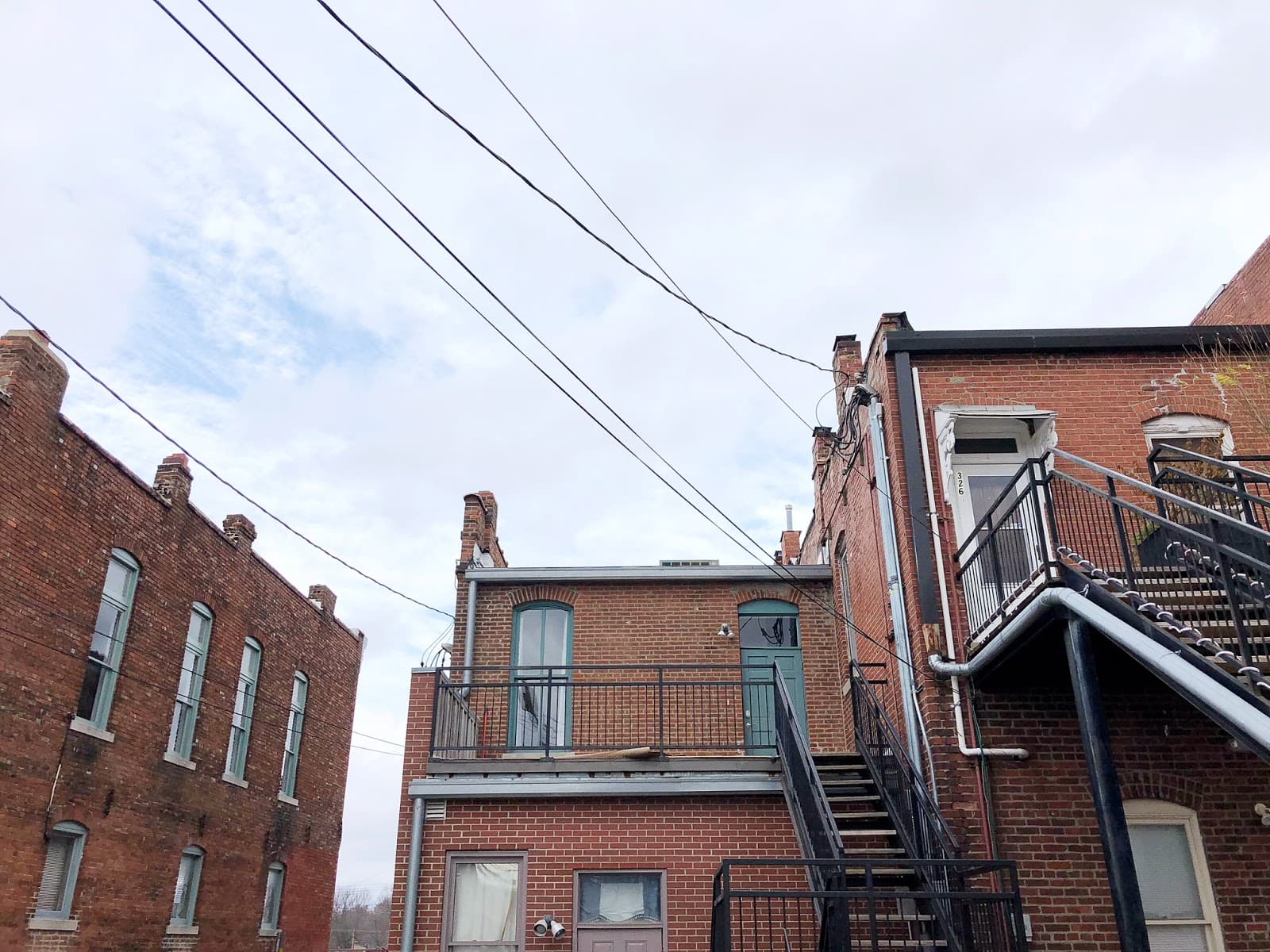 Jefferson Avenue Footbridge - Image 1