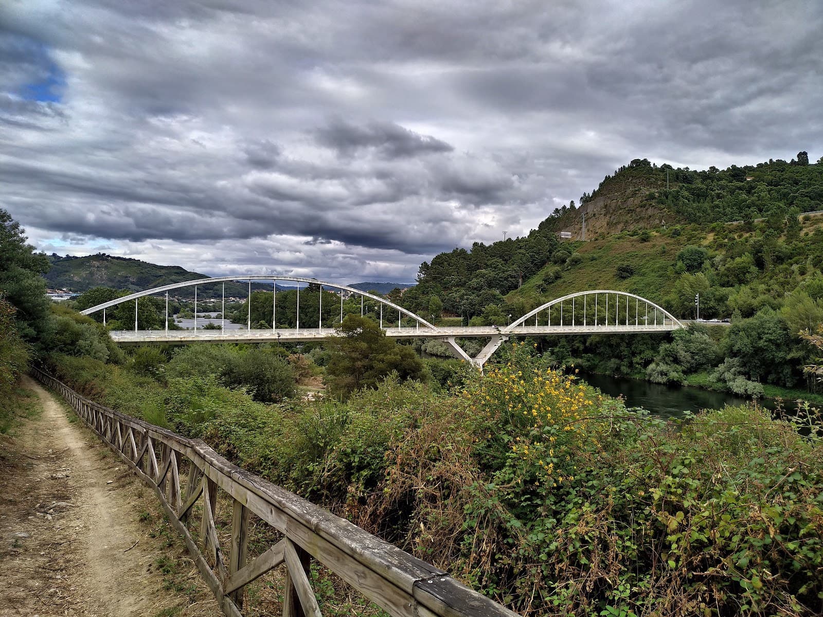 Outariz Footbridge - Image 1