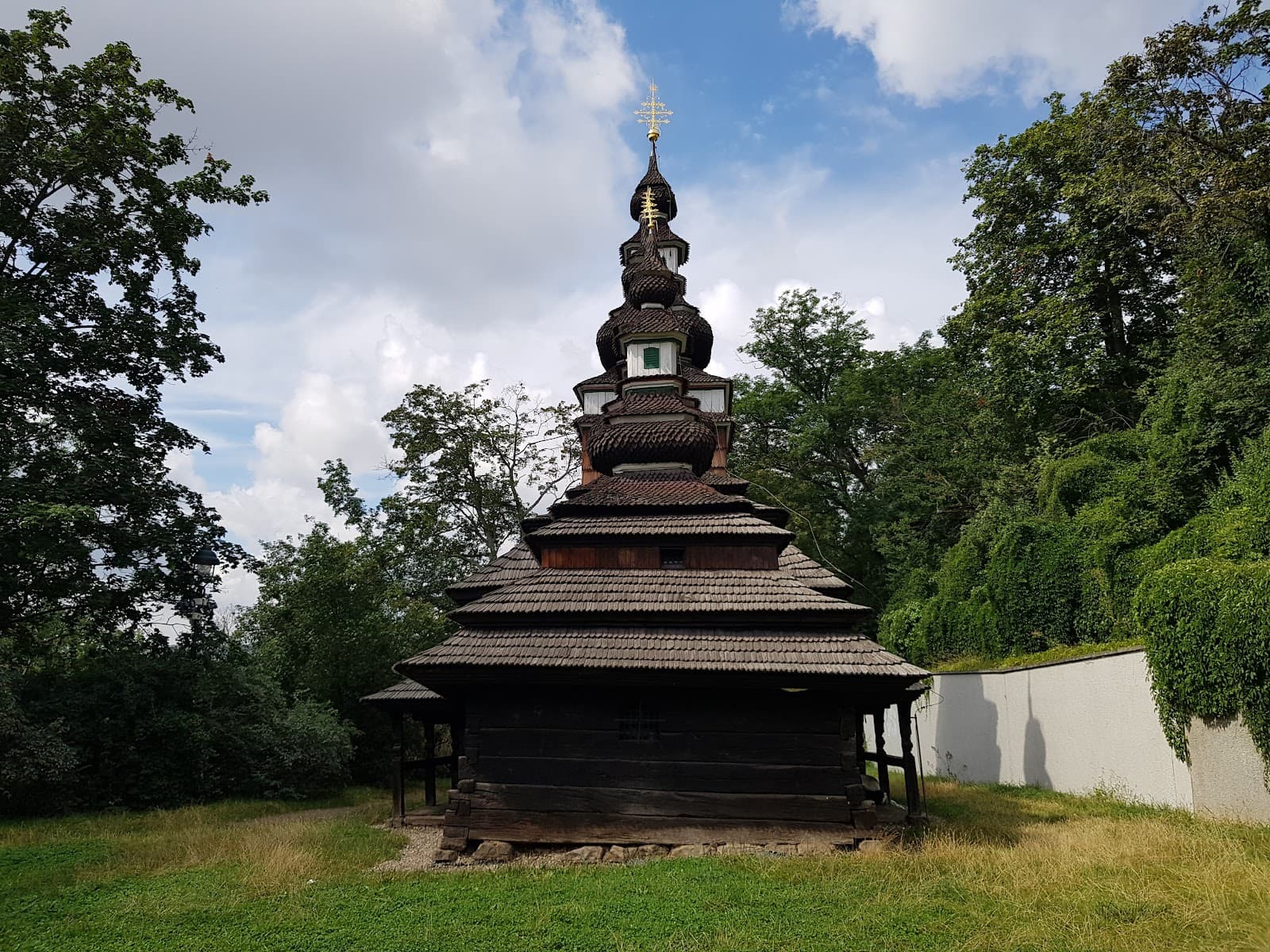 Kinský Garden Prague - Image 1