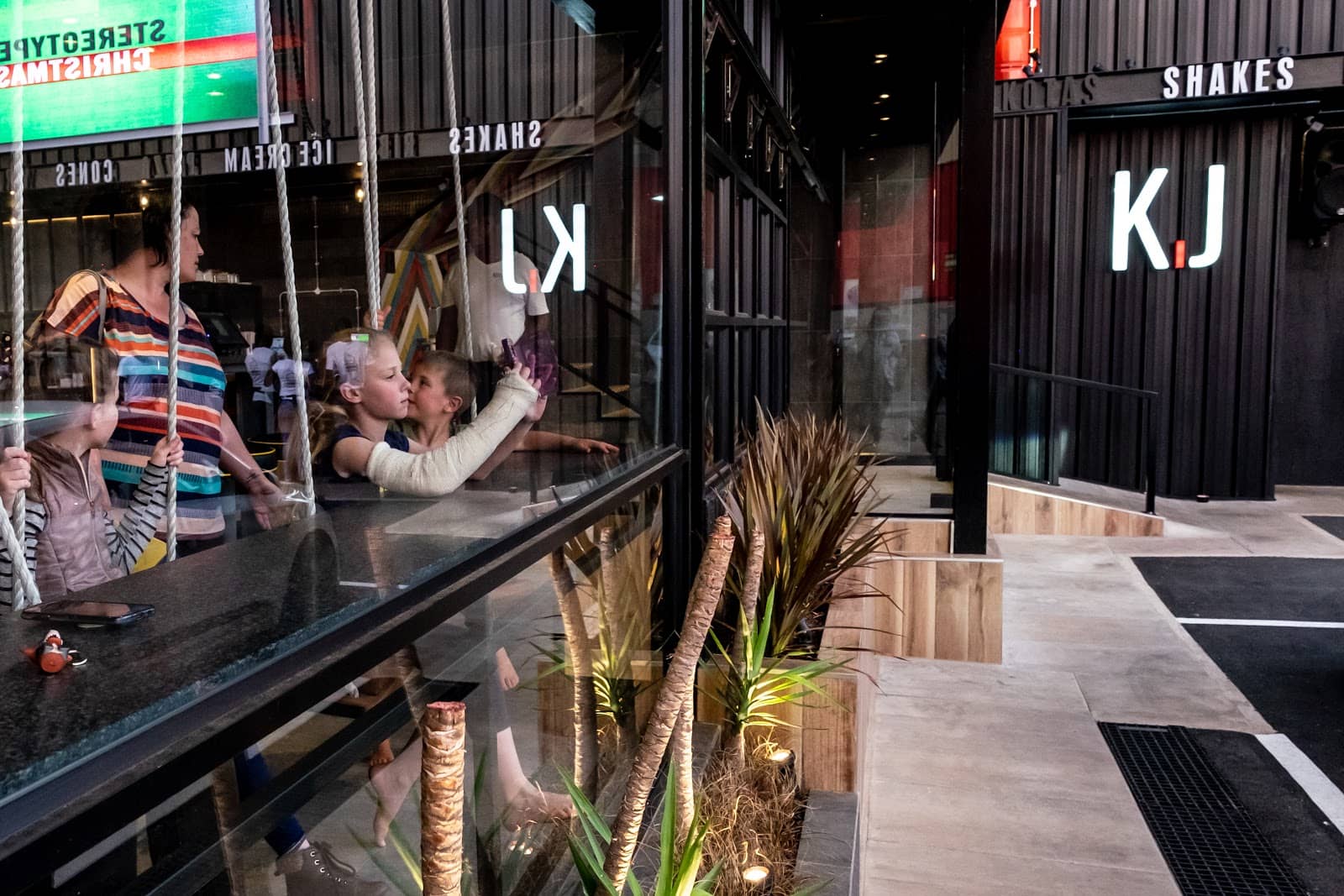 Car-Side Dining Experience